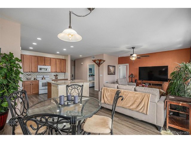 3146 Hawthorne Ln, Dacono, CO 80514