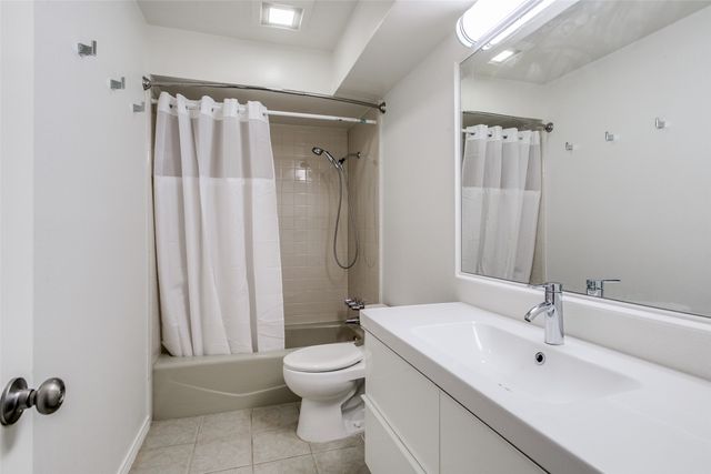 3107 Sweet Briar Street, Grapevine, TX 76051