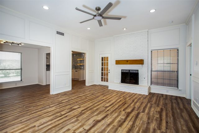 3107 Sweet Briar Street, Grapevine, TX 76051