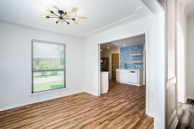 3107 Sweet Briar Street, Grapevine, TX 76051