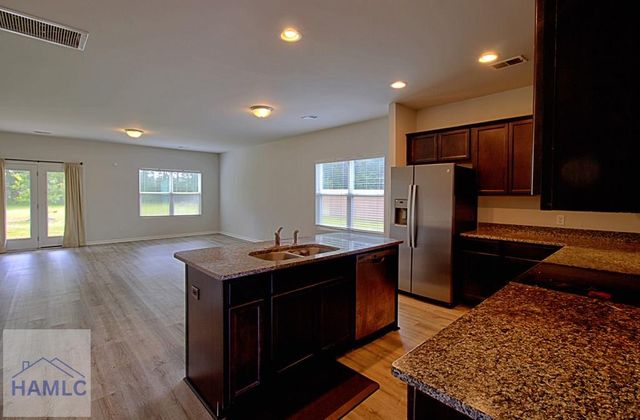 56 Enclave Way NE, Ludowici, GA 31316
