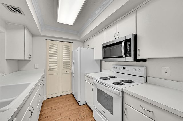 428 NW 70th Avenue 140, Plantation, FL 33317