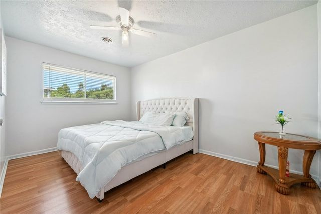 1004 Dominik Drive, College Station, TX 77840