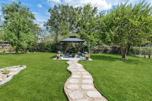 1004 Dominik Drive, College Station, TX 77840