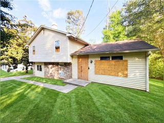 5411 Rocky Pine Drive, Lithonia, GA 30038