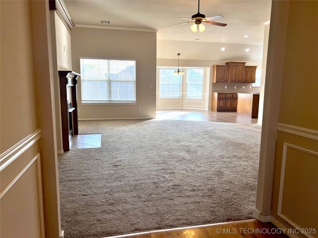 10304 E 98th Street North N, Owasso, OK 74055