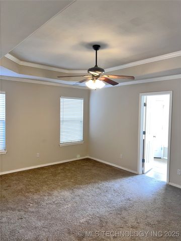 10304 E 98th Street North N, Owasso, OK 74055