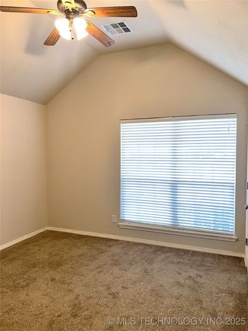 10304 E 98th Street North N, Owasso, OK 74055