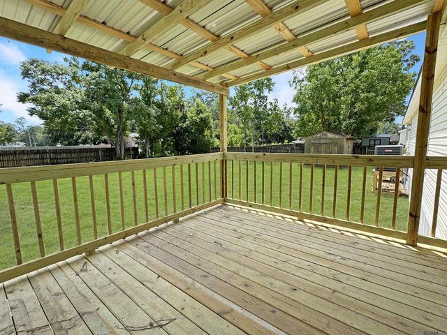 32230 Tuck Ln, Denham Springs, LA 70706