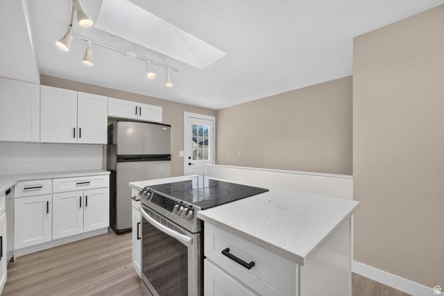 7472 S SILVER CIR, West Jordan, UT 84084