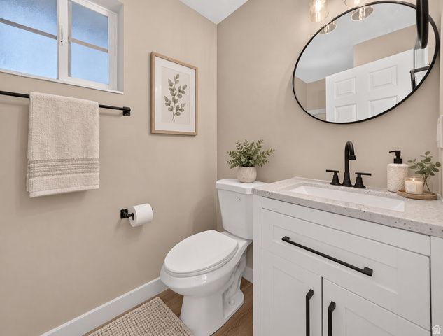 7472 S SILVER CIR, West Jordan, UT 84084
