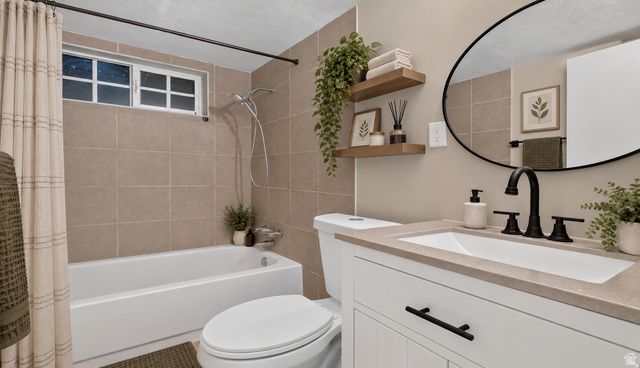 7472 S SILVER CIR, West Jordan, UT 84084