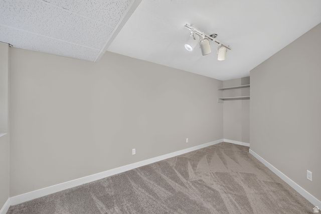 7472 S SILVER CIR, West Jordan, UT 84084