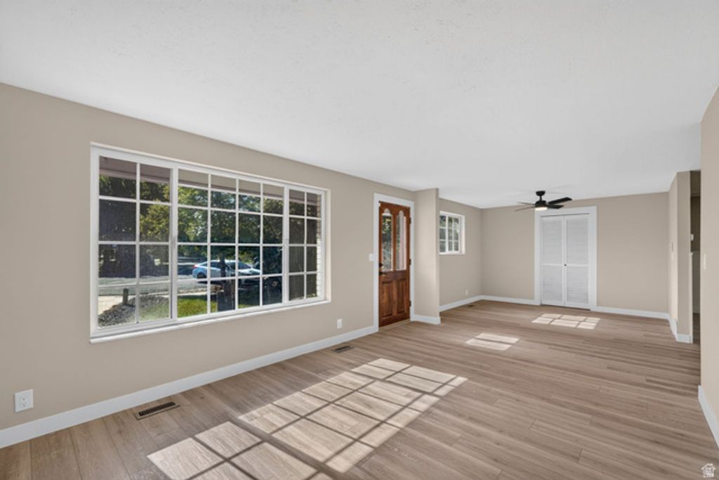 7472 S SILVER CIR, West Jordan, UT 84084 — photo 3