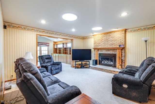 124 Alber Drive, Medina, OH 44256