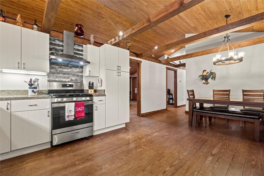 Image 21 of property listing at 4292 SW 73 TRAIL, Bushnell, FL 33513