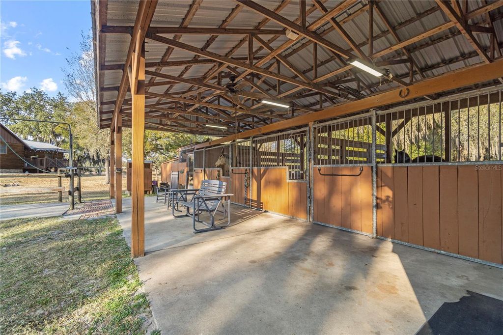 Image 56 of property listing at 4292 SW 73 TRAIL, Bushnell, FL 33513