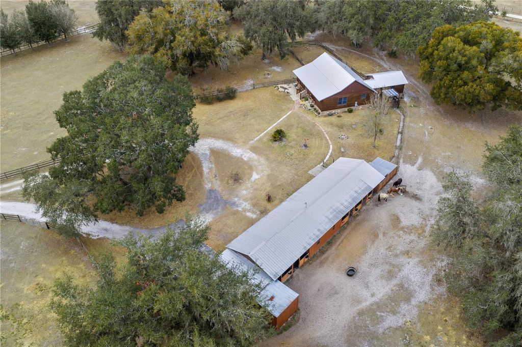 Image 73 of property listing at 4292 SW 73 TRAIL, Bushnell, FL 33513