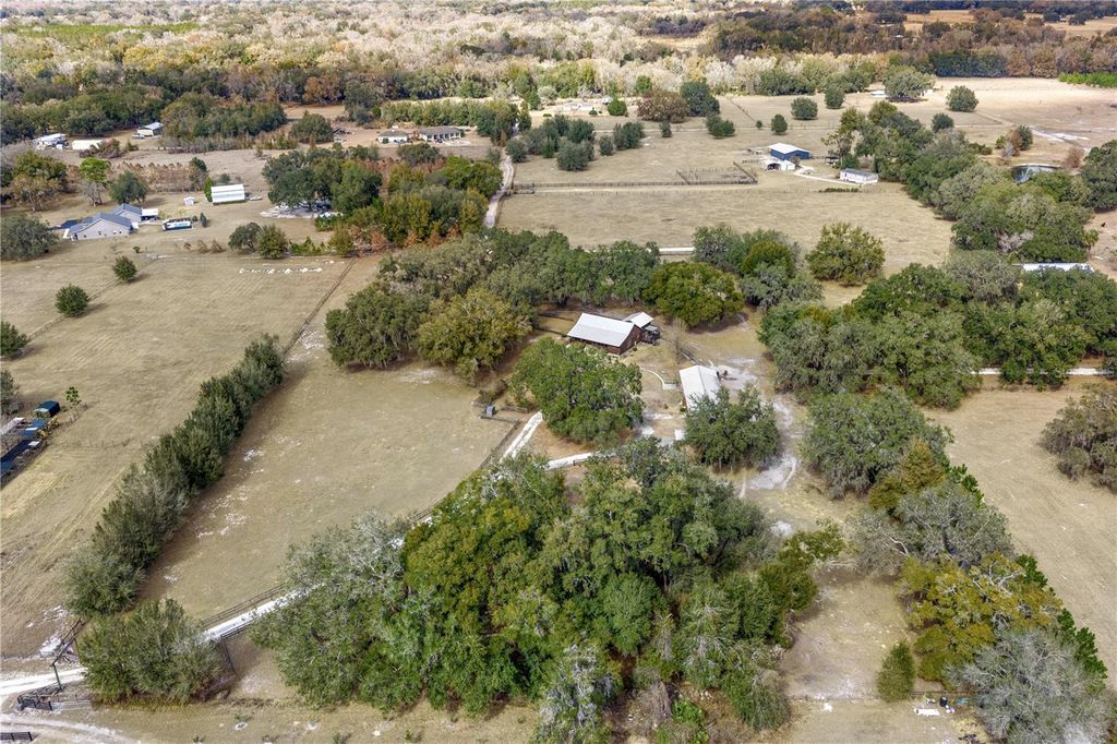 Image 79 of property listing at 4292 SW 73 TRAIL, Bushnell, FL 33513