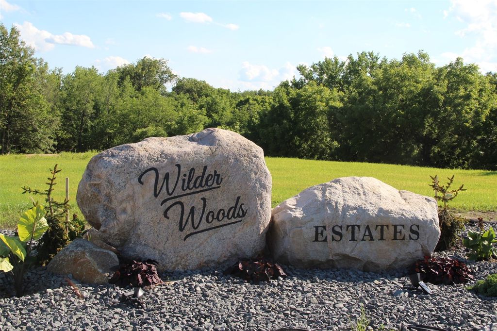 1301 Wilder Way, Swisher, IA 52338