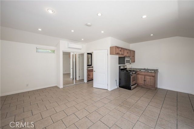 6633 Radford, North Hollywood (los Angeles), CA 91606