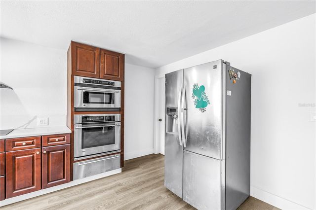 110 NE MONROE CIRCLE N, St Petersburg, FL 33702