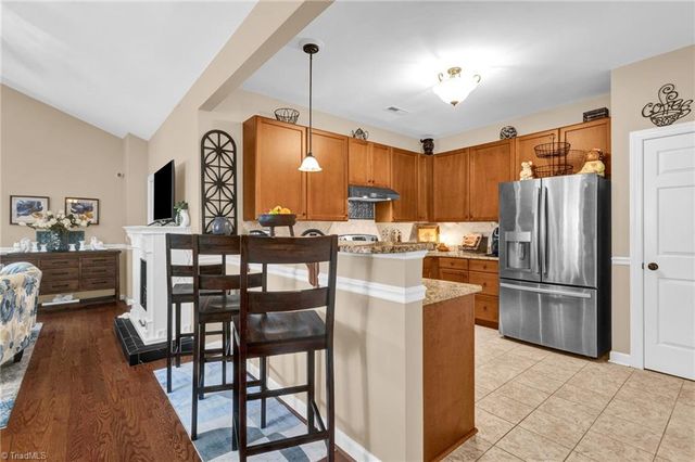 1602 Preston Woods Drive, Winston-salem, NC 27127