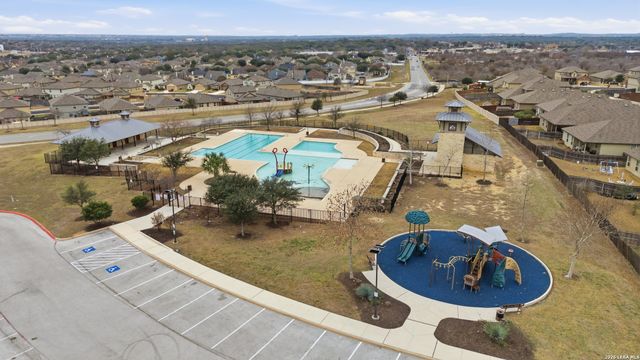 105 Blaze Moon, Cibolo, TX 78108