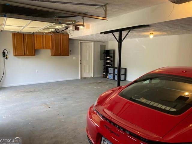 213 WYNFIELD Way, Auburn, GA 30011