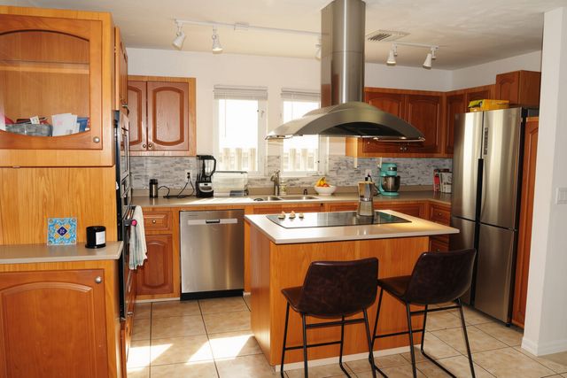 114 NE 16TH Terrace, Fort Lauderdale, FL 33301