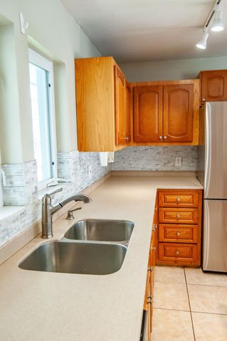 114 NE 16TH Terrace, Fort Lauderdale, FL 33301