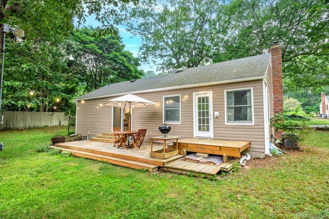 27 Glen Drive, Sound Beach, NY 11789