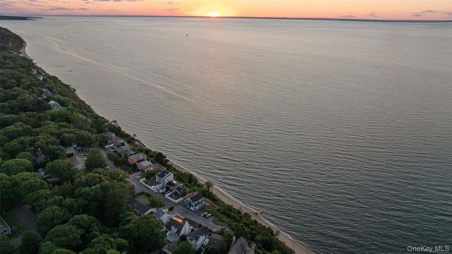 27 Glen Drive, Sound Beach, NY 11789