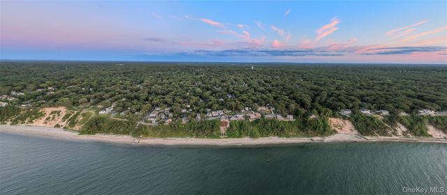 27 Glen Drive, Sound Beach, NY 11789