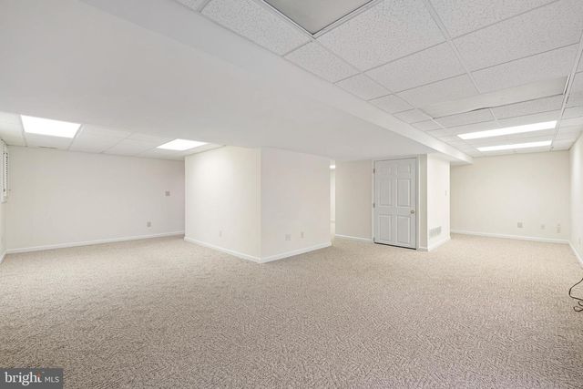 6 KILLENS POND CT, Newark, DE 19711