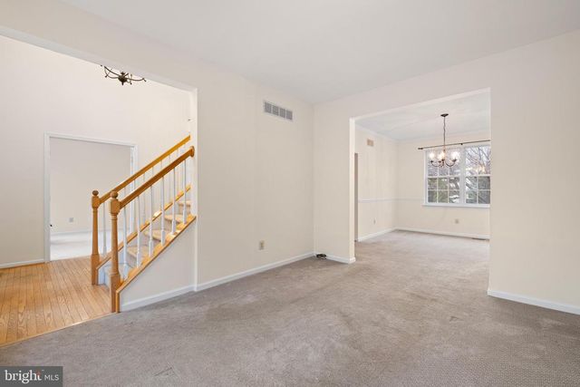 6 KILLENS POND CT, Newark, DE 19711