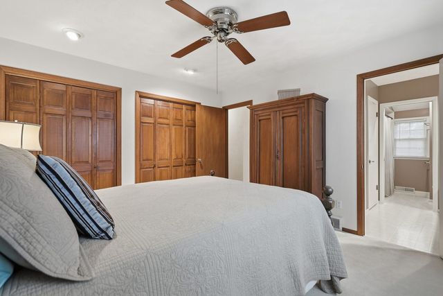 8303 54 Street, Coal Valley, IL 61240