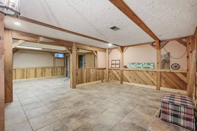 8303 54 Street, Coal Valley, IL 61240