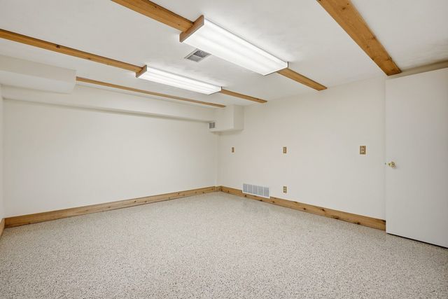 8303 54 Street, Coal Valley, IL 61240