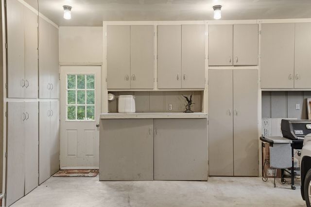 8303 54 Street, Coal Valley, IL 61240