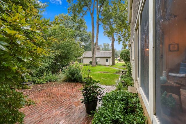 8303 54 Street, Coal Valley, IL 61240