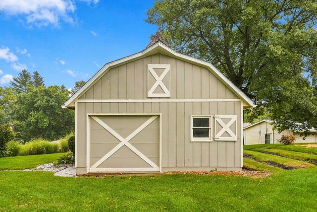 8303 54 Street, Coal Valley, IL 61240