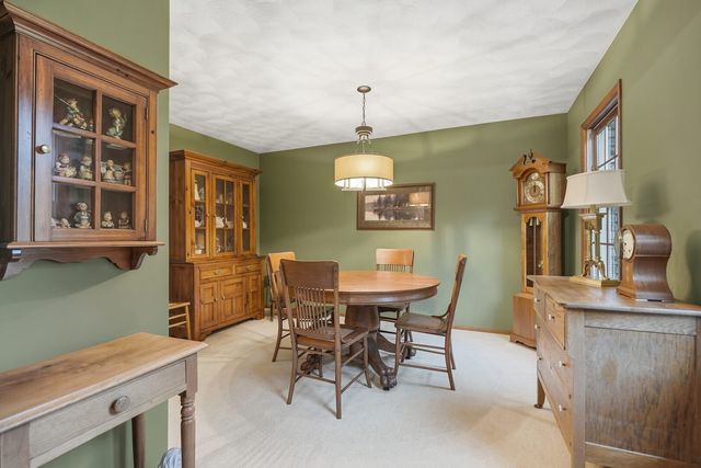 8303 54 Street, Coal Valley, IL 61240