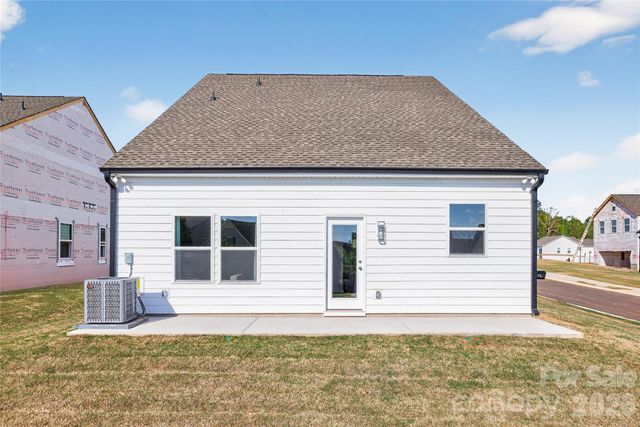 33830 Canopy Bluff Lane 136, Lancaster, SC 29720