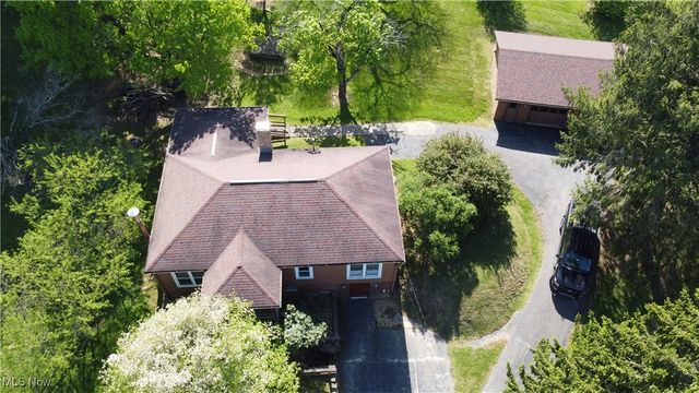 7517 Veterans Boulevard, Chester, WV 26034