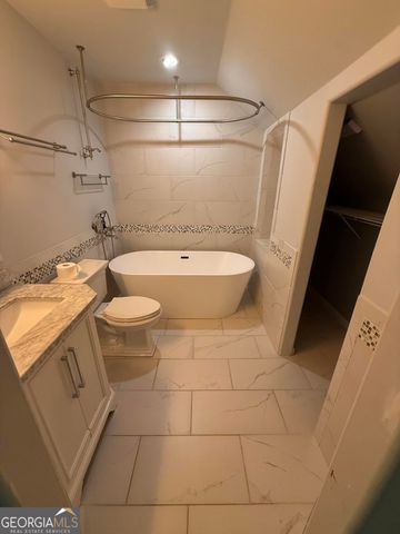 310 Woodlake Court, Alpharetta, GA 30005