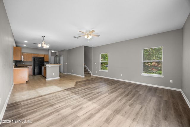 2551 SUMMIT VIEW Drive, Jacksonville, FL 32210