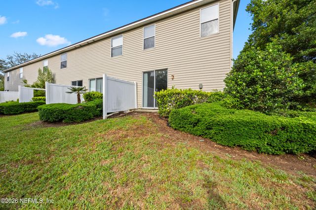 2551 SUMMIT VIEW Drive, Jacksonville, FL 32210