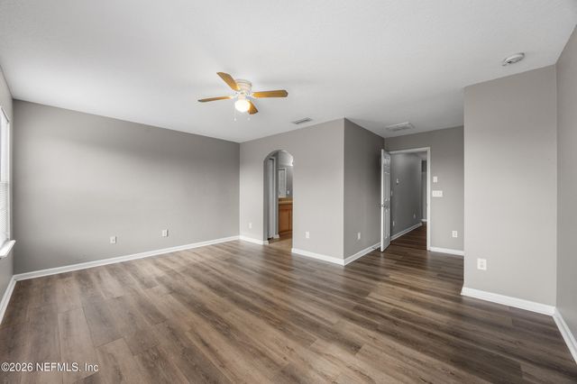 2551 SUMMIT VIEW Drive, Jacksonville, FL 32210
