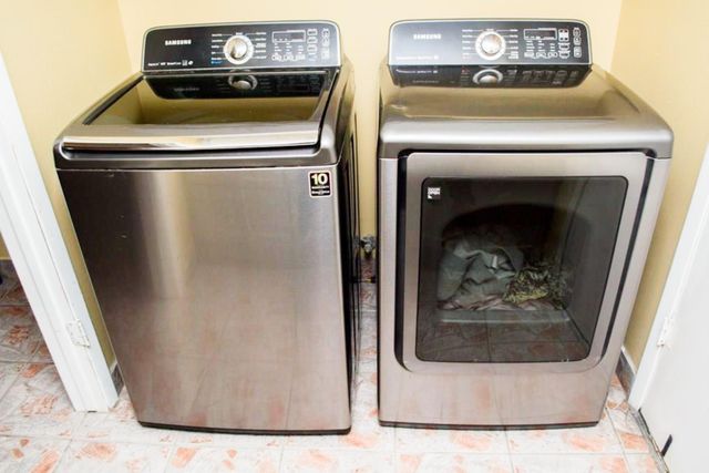 10114 Kirkvale Drive, Houston, TX 77089